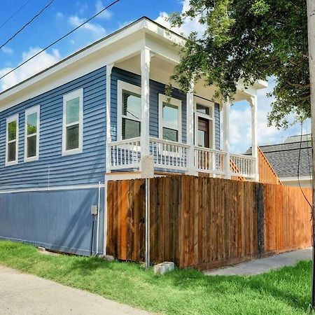 Renovated Beach Bungalow! Galveston Eksteriør bilde