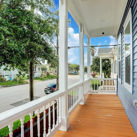 Renovated Beach Bungalow! Galveston Eksteriør bilde
