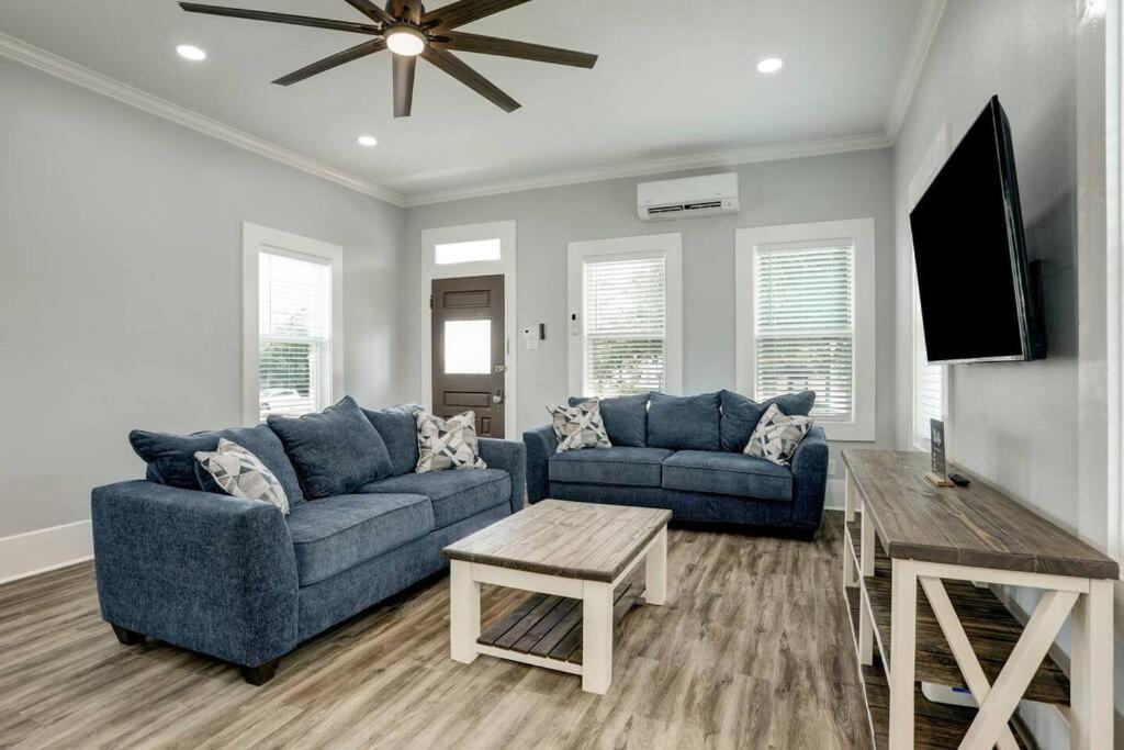 Renovated Beach Bungalow! Galveston Eksteriør bilde